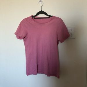 Basic pink tee (small)